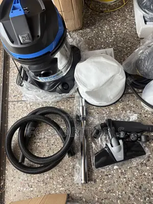 Wet Dry and Blower Vacuum Cleaner