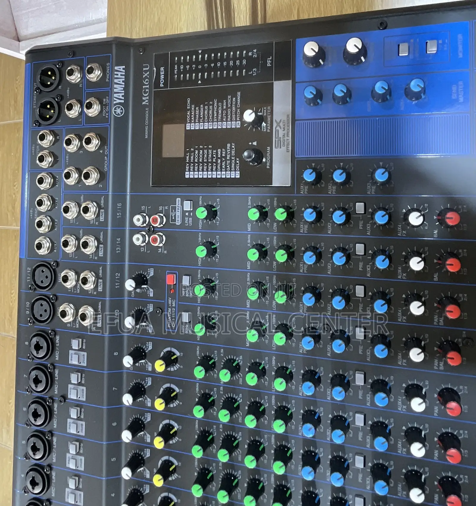Yamaha MG16XU Raw Mixer