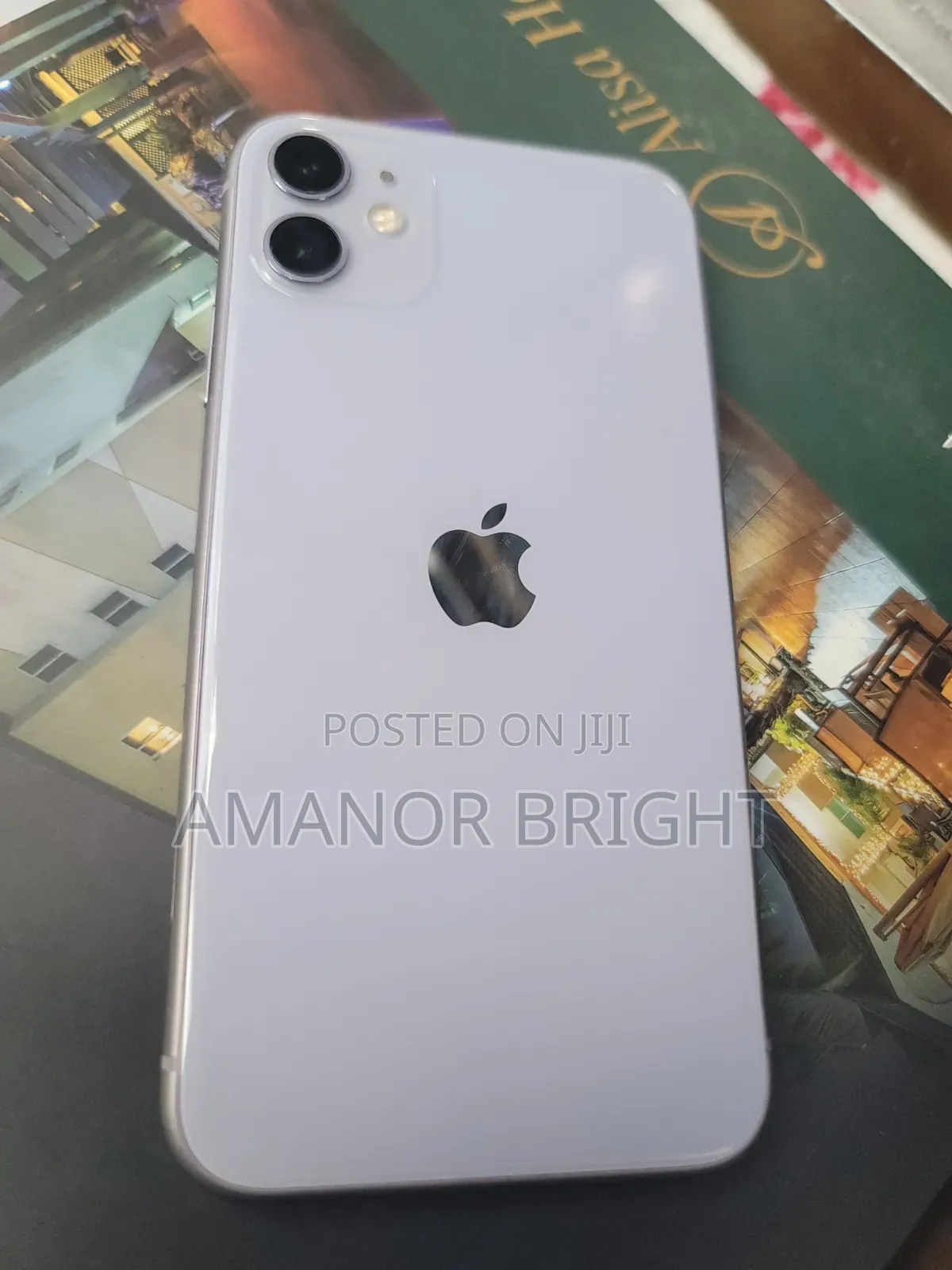 New Apple iPhone 11 128 GB Purple