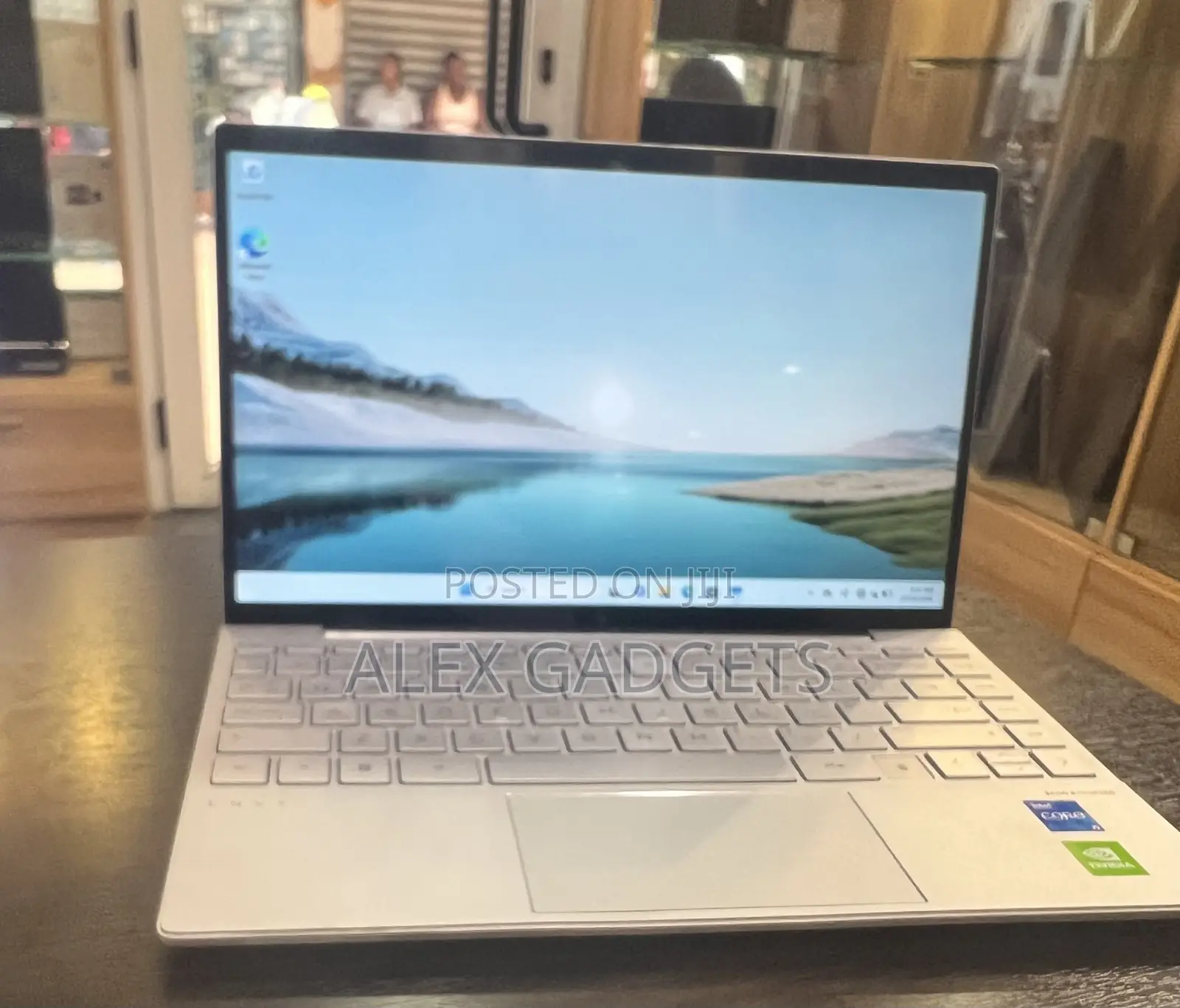 Laptop HP Envy 13 8GB Intel Core i5 SSD 128GB