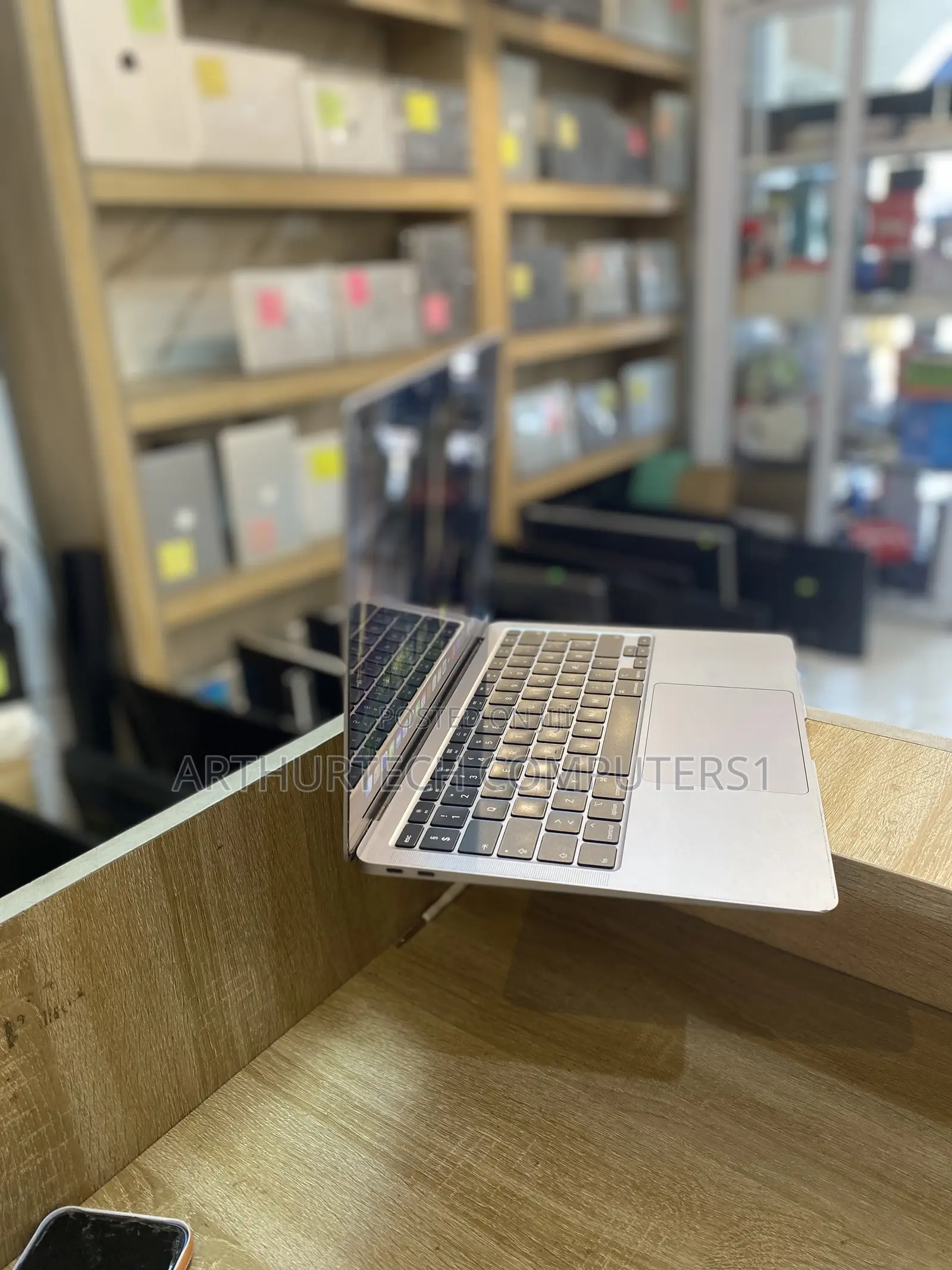 Laptop Apple MacBook Air 2020 8GB Intel Core i3 SSD 256GB
