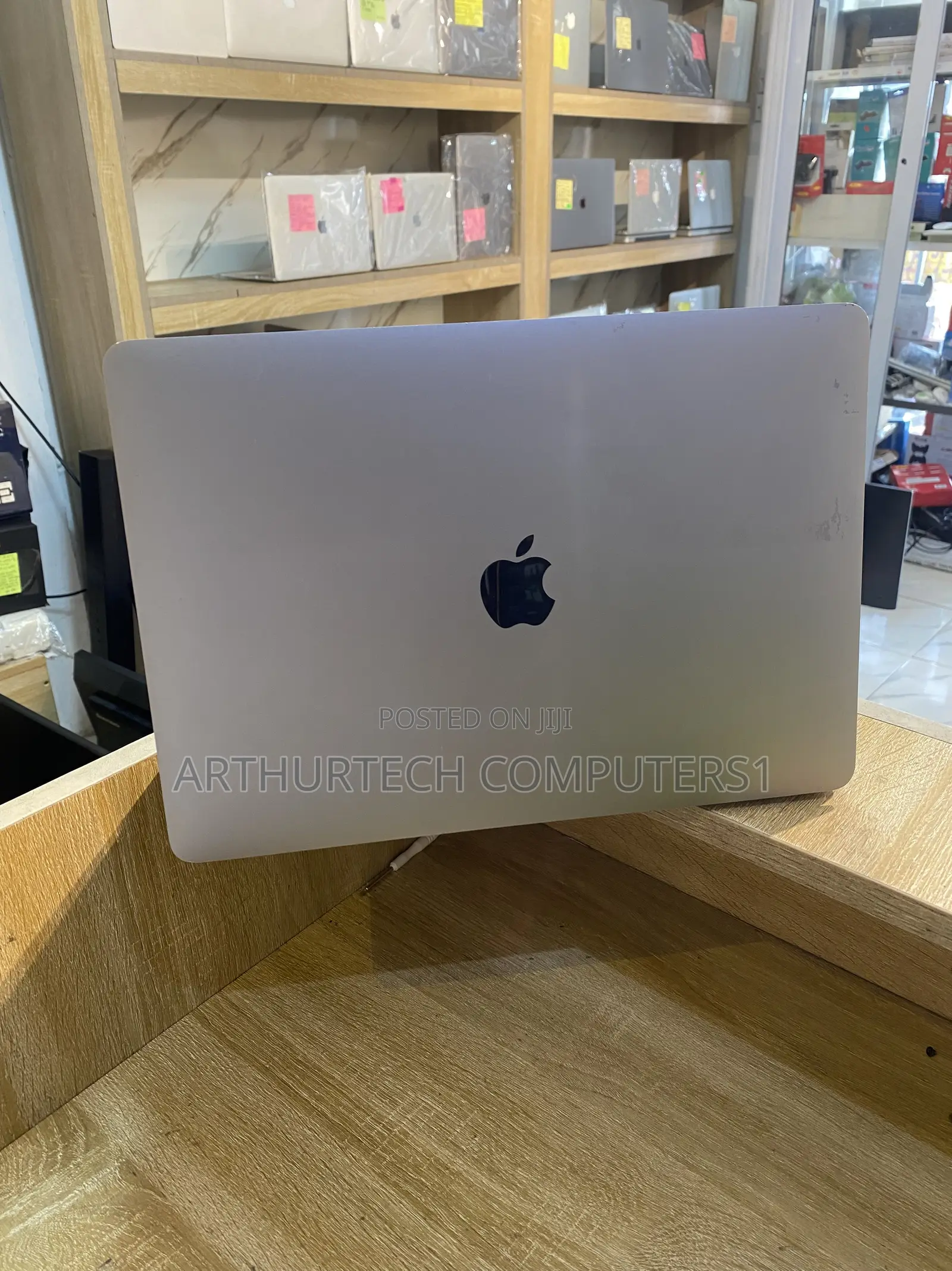 Laptop Apple MacBook Air 2020 8GB Intel Core i3 SSD 256GB