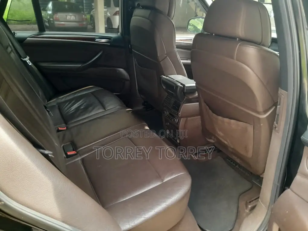 BMW X5 xDrive35i AWD (3.0L 6cyl 8A) 2011 Black