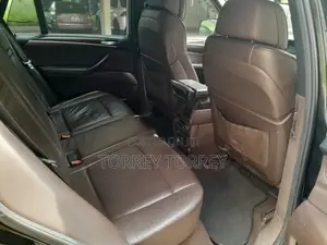 BMW X5 xDrive35i AWD (3.0L 6cyl 8A) 2011 Black