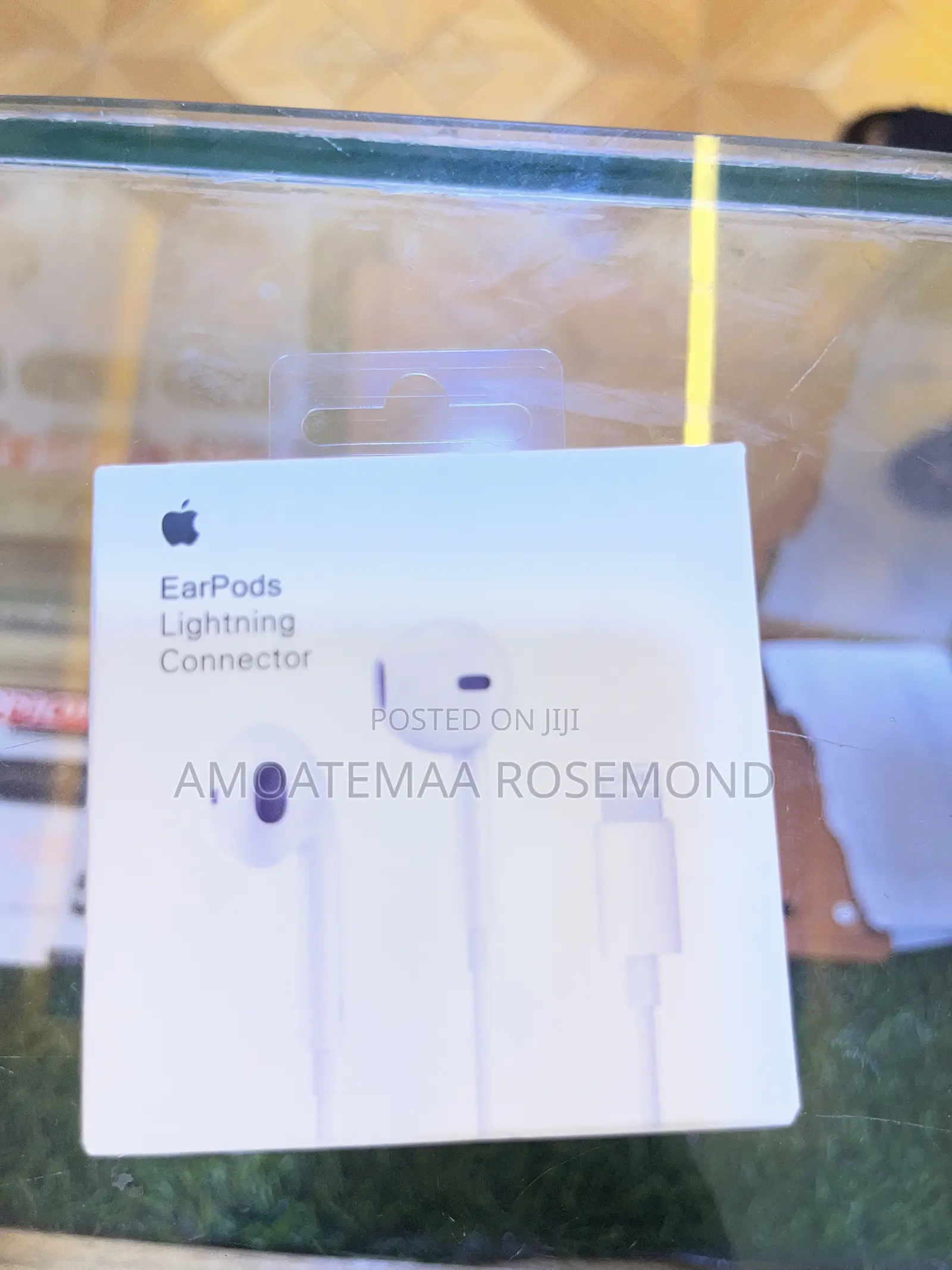 EarPods Lightning Connector