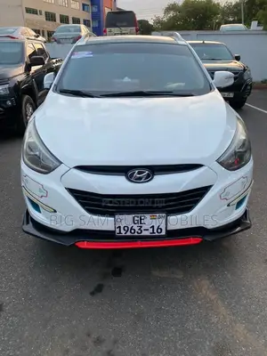 Hyundai Tucson 2013 White