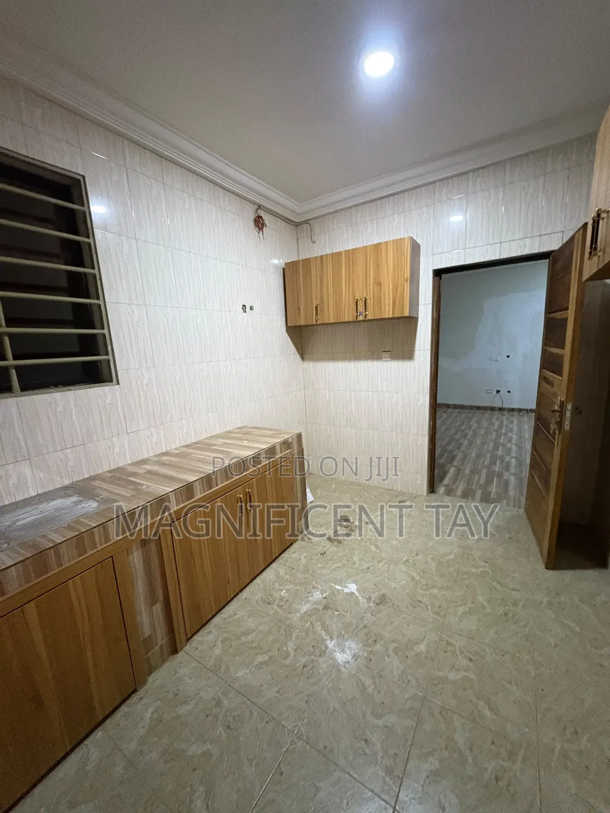 1bdrm House in Magnificent, Tseaddo for rent
