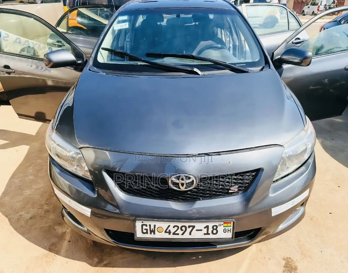Toyota Corolla S 4dr Sedan (1.8L 4cyl 4A) 2010 Gray