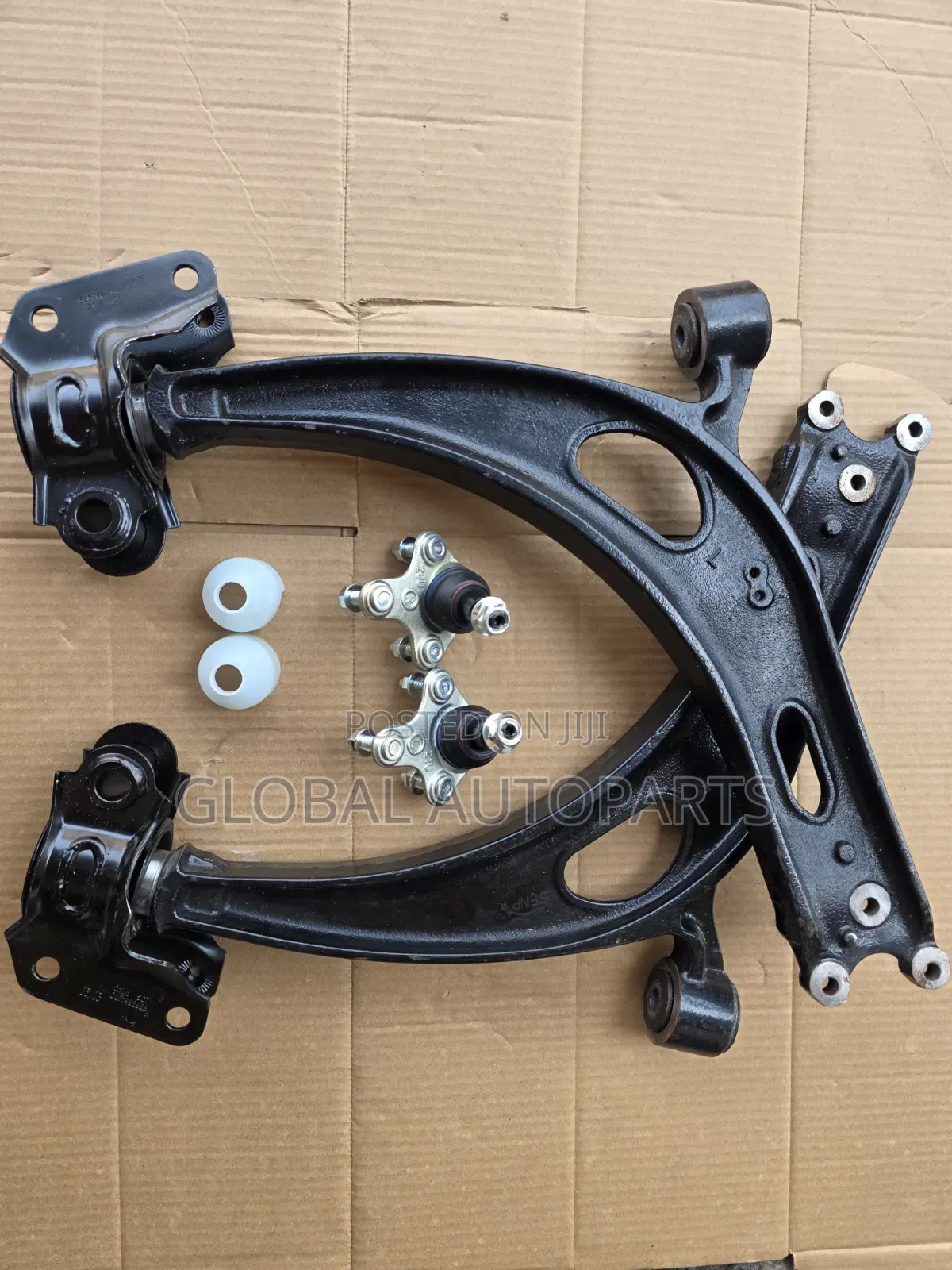 Control Track Arm