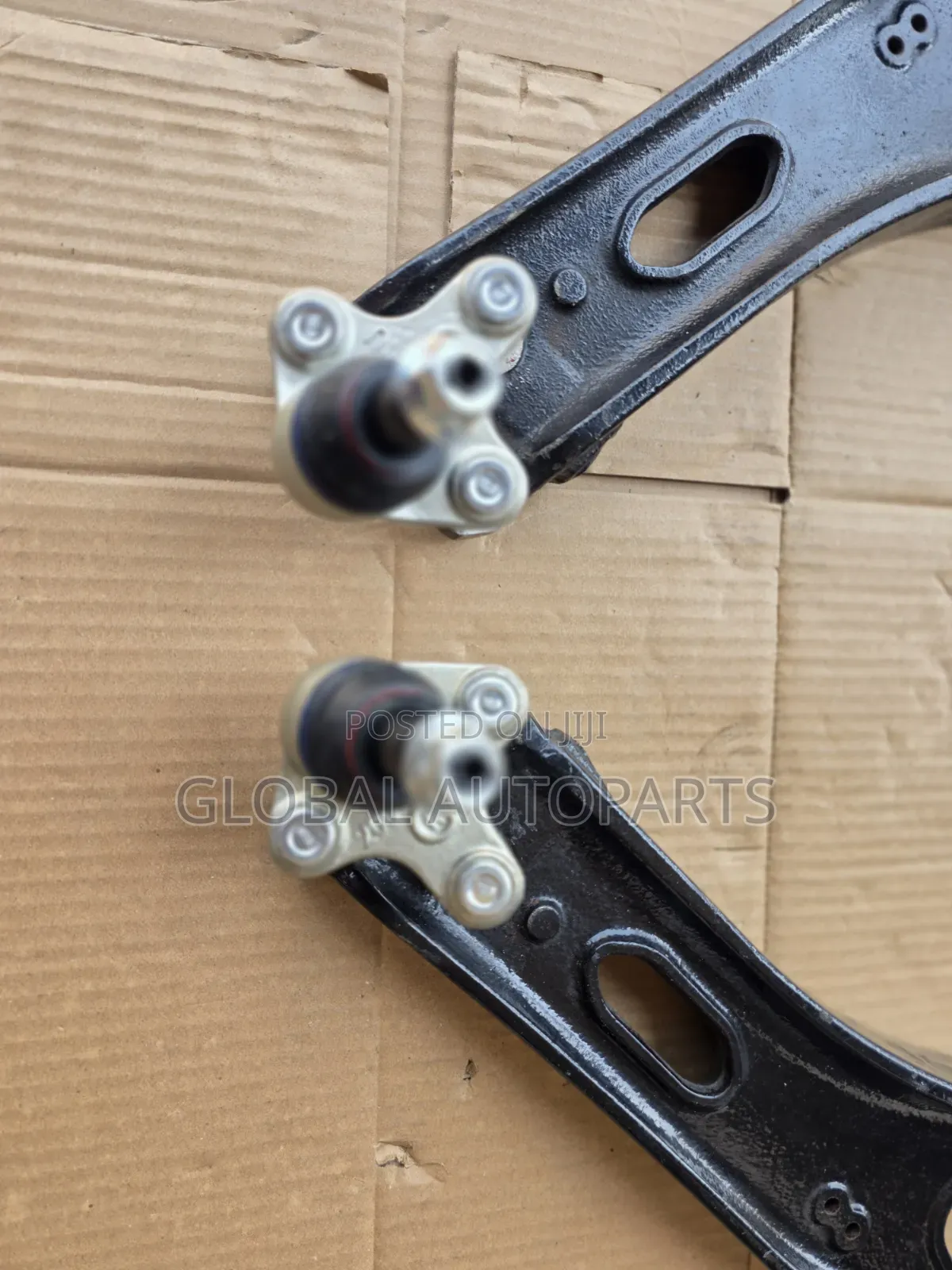 Control Track Arm