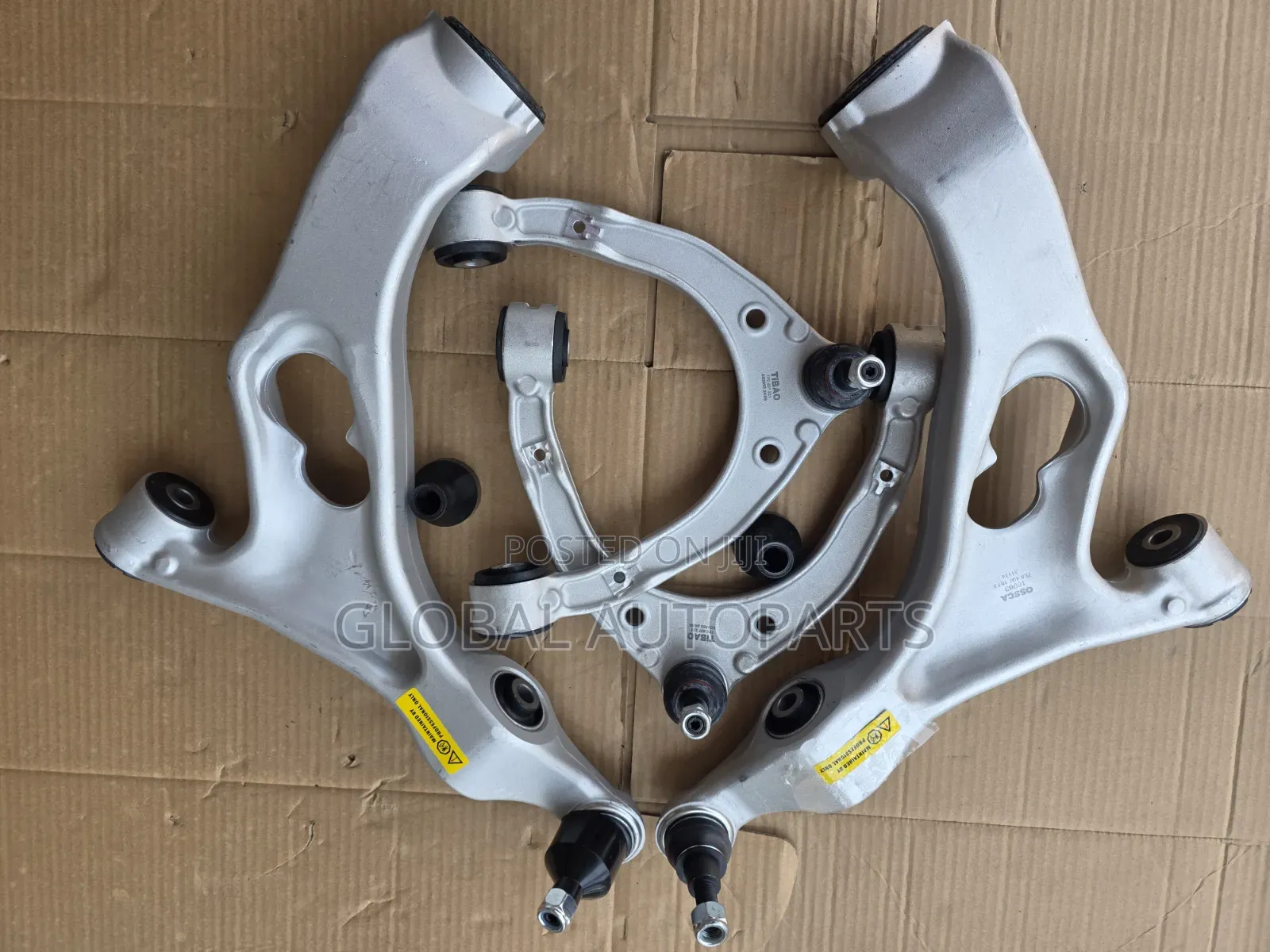 Control Track Arm
