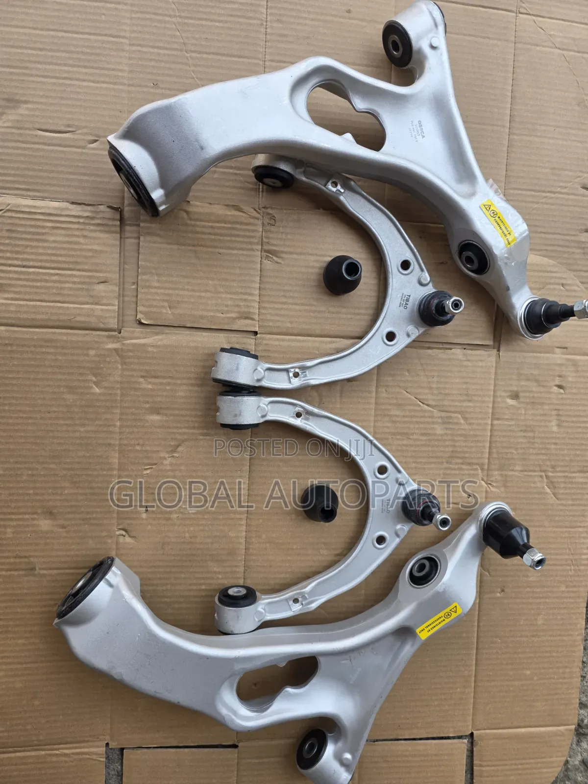 Control Track Arm