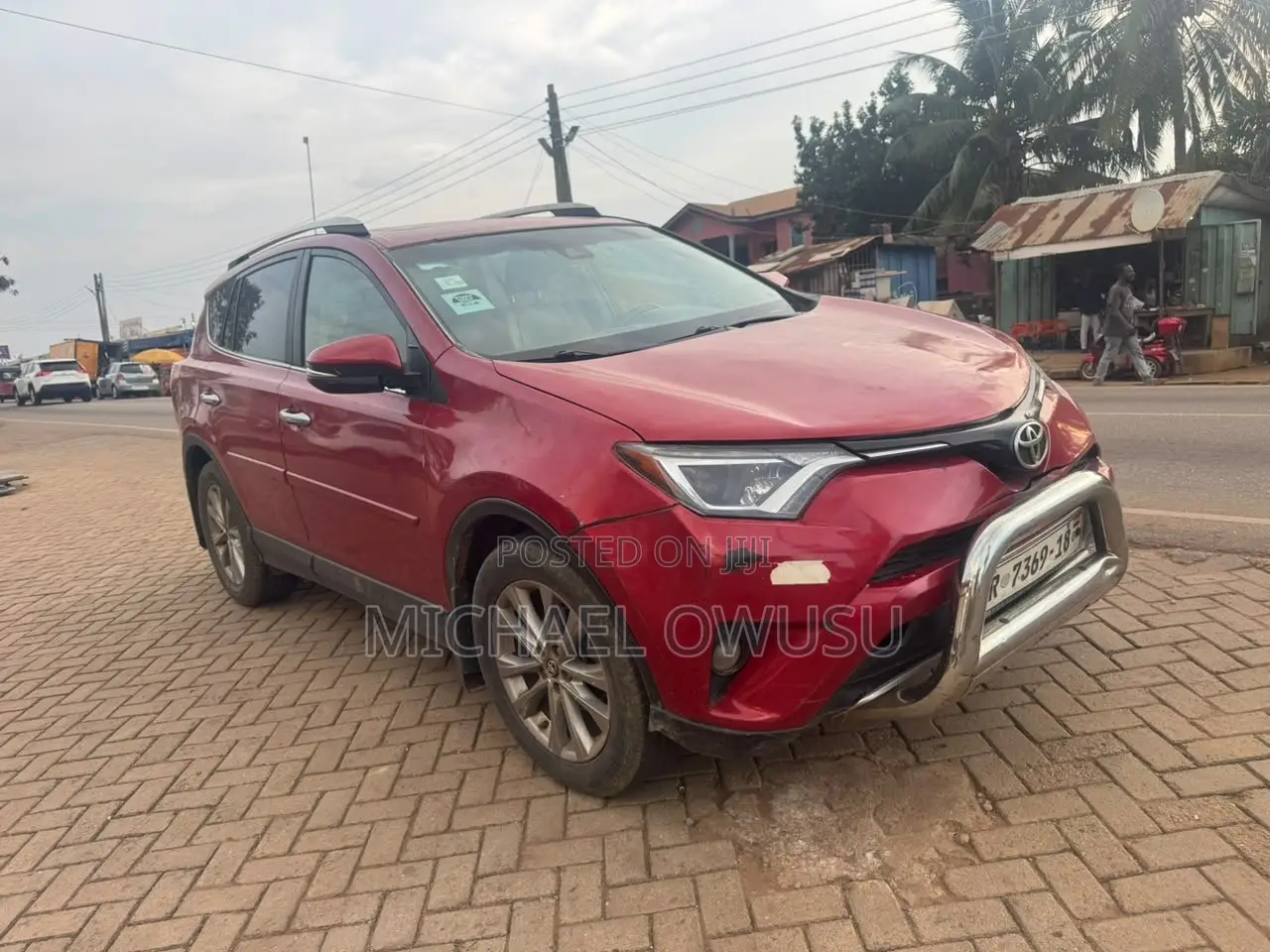 Toyota RAV4 2016 Red