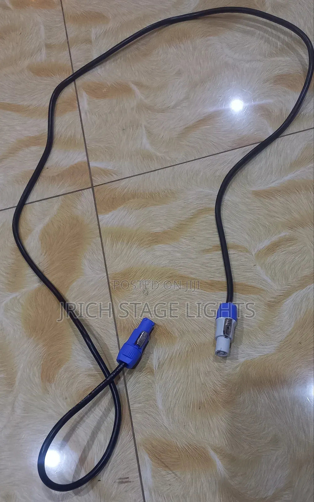 PowerCON Link Cable for Stage Lights
