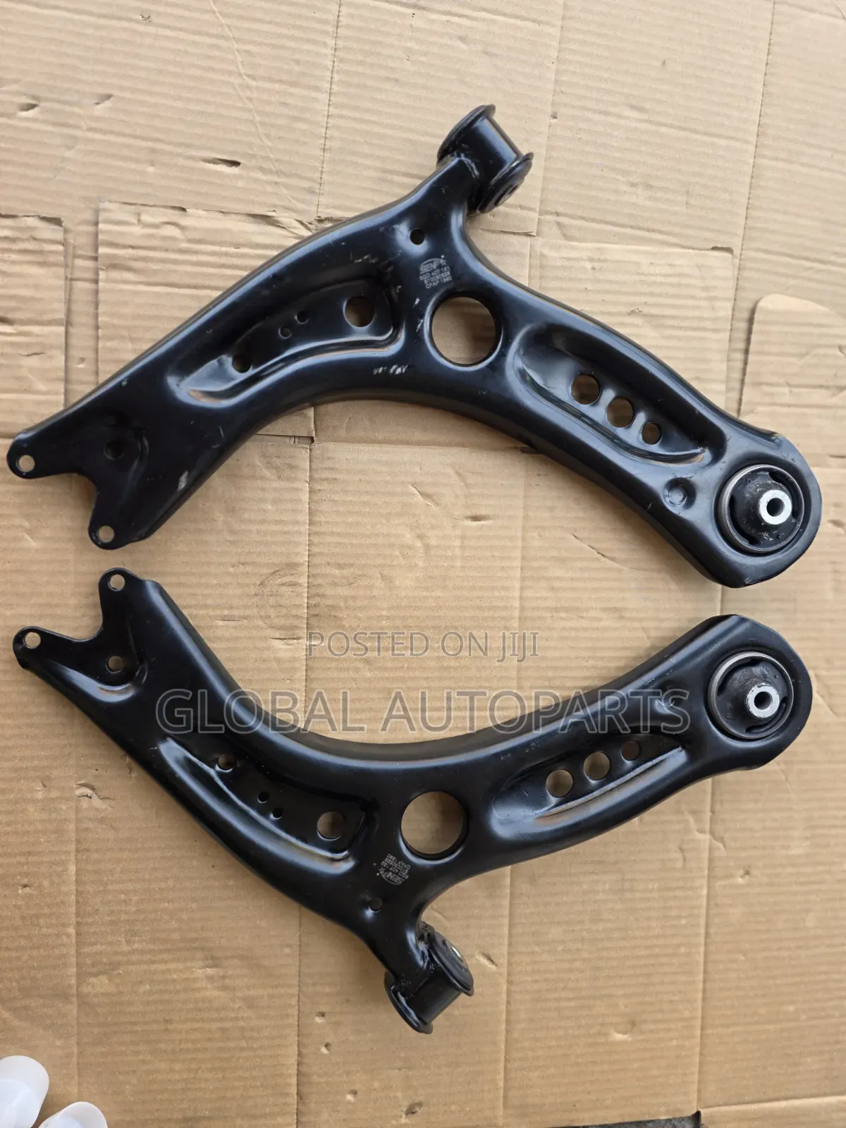 Control Track Arm