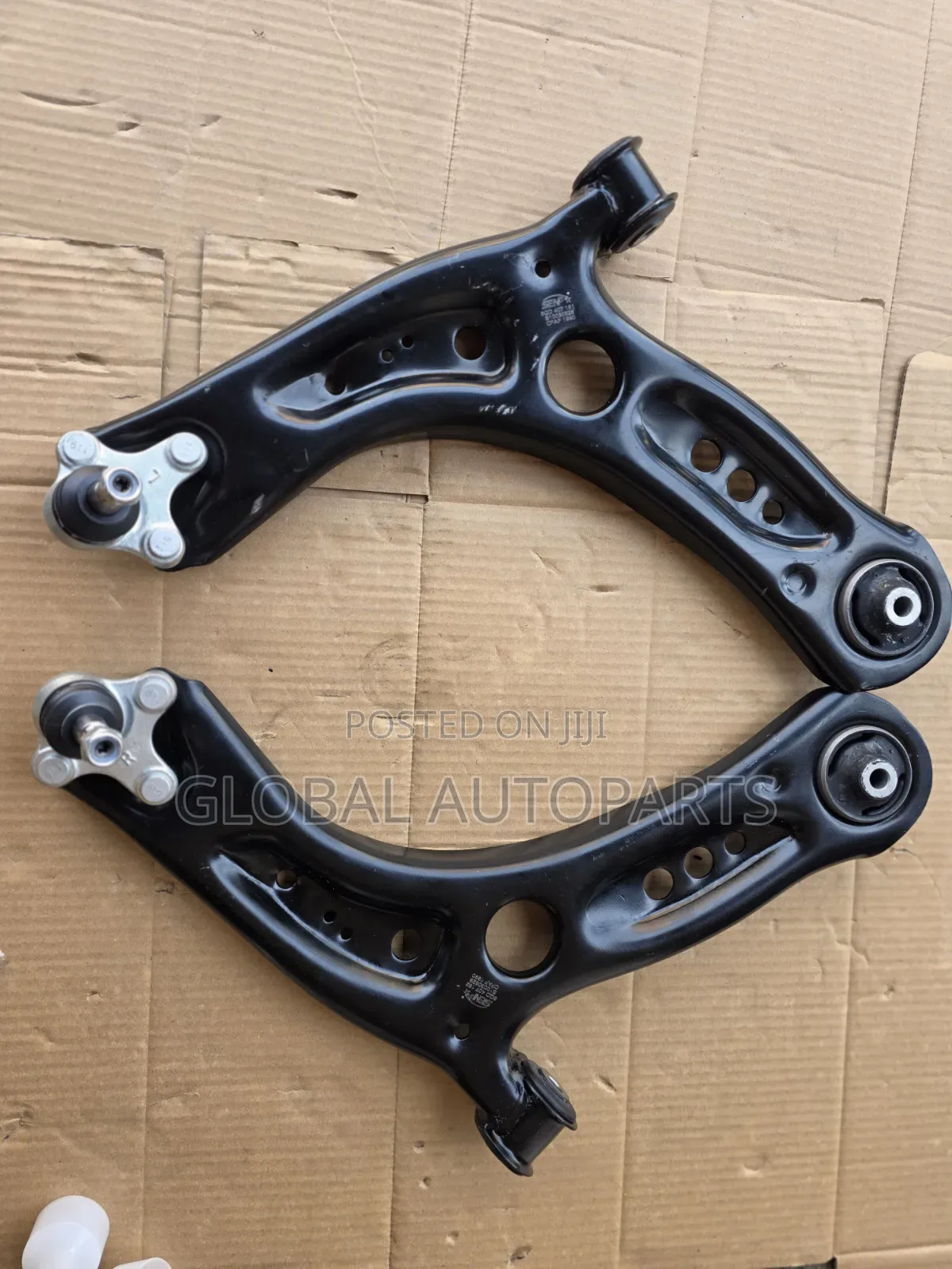 Control Track Arm