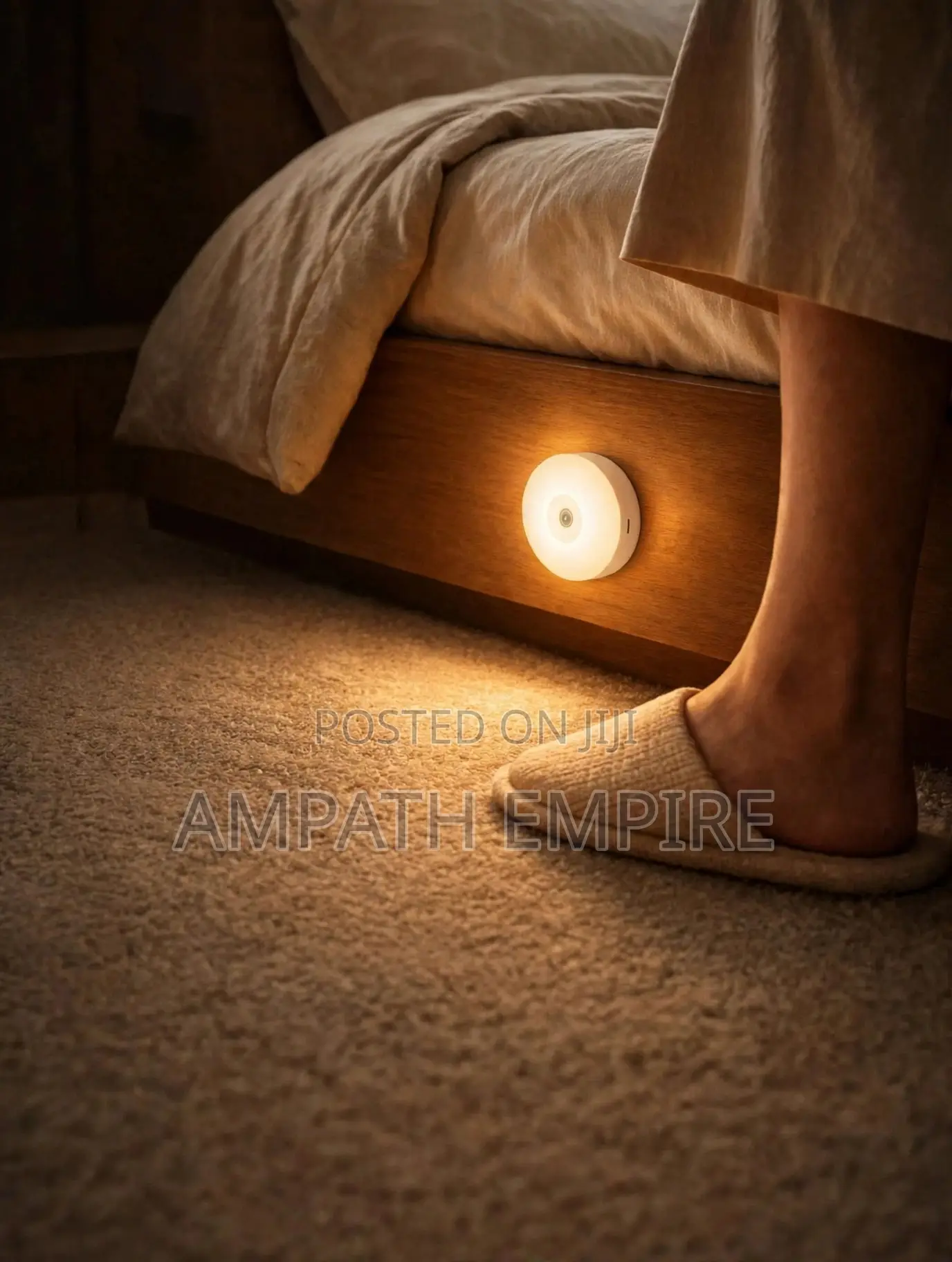 WAKEVIEW Rechargeable Motion Sensor NightLight USB Magnetic Warm Light