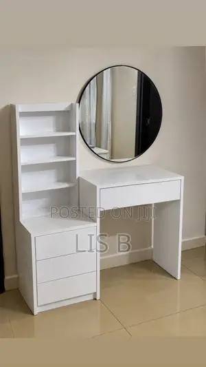 Dresser Set