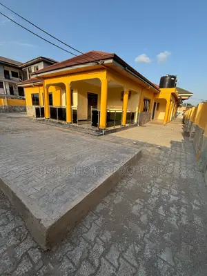 2bdrm House in International School, New Legon for rent