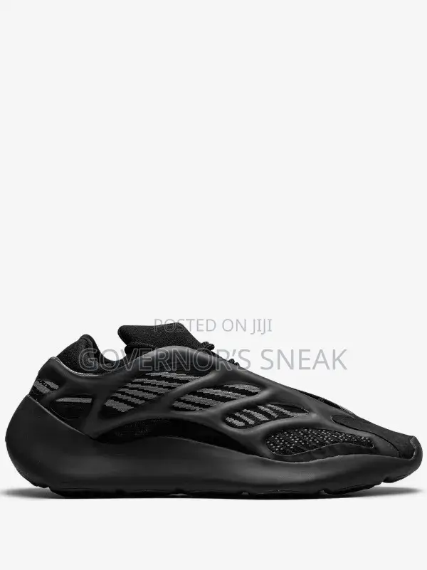 Adidas Yeezy 700 V3