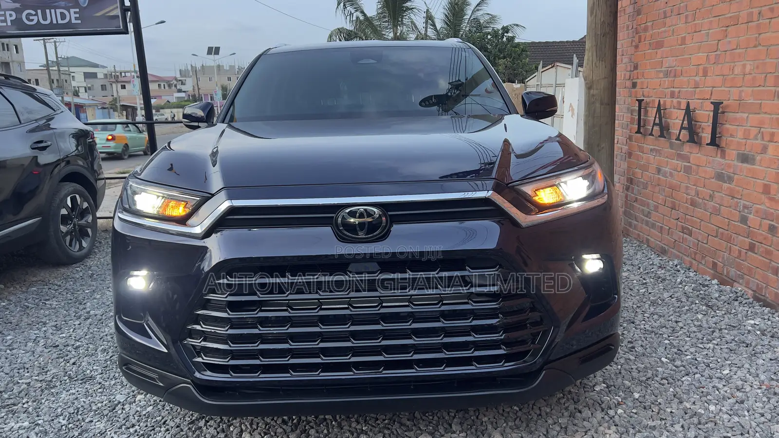 Toyota Grand Highlander XLE FWD 2024 Blue