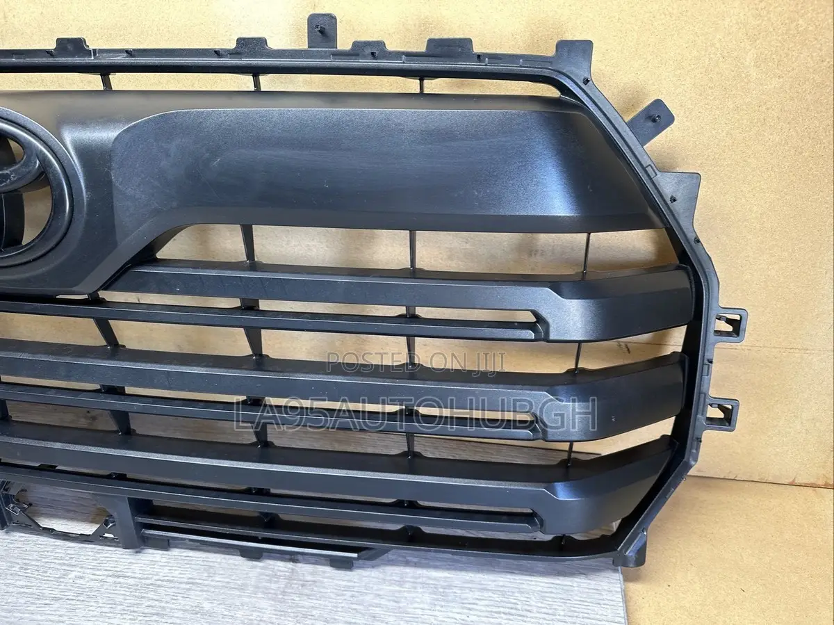 Toyota Tundra 2022,2023,2024,2025,2026 Front Bumper Grille