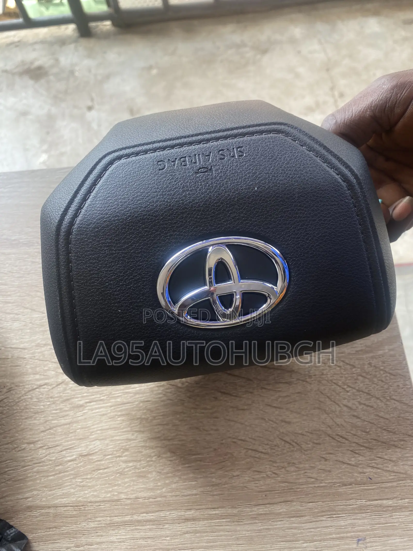 Toyota Tundra, Tacoma, Sequoia 2022-2026 Steering Wheel Airbag Cover