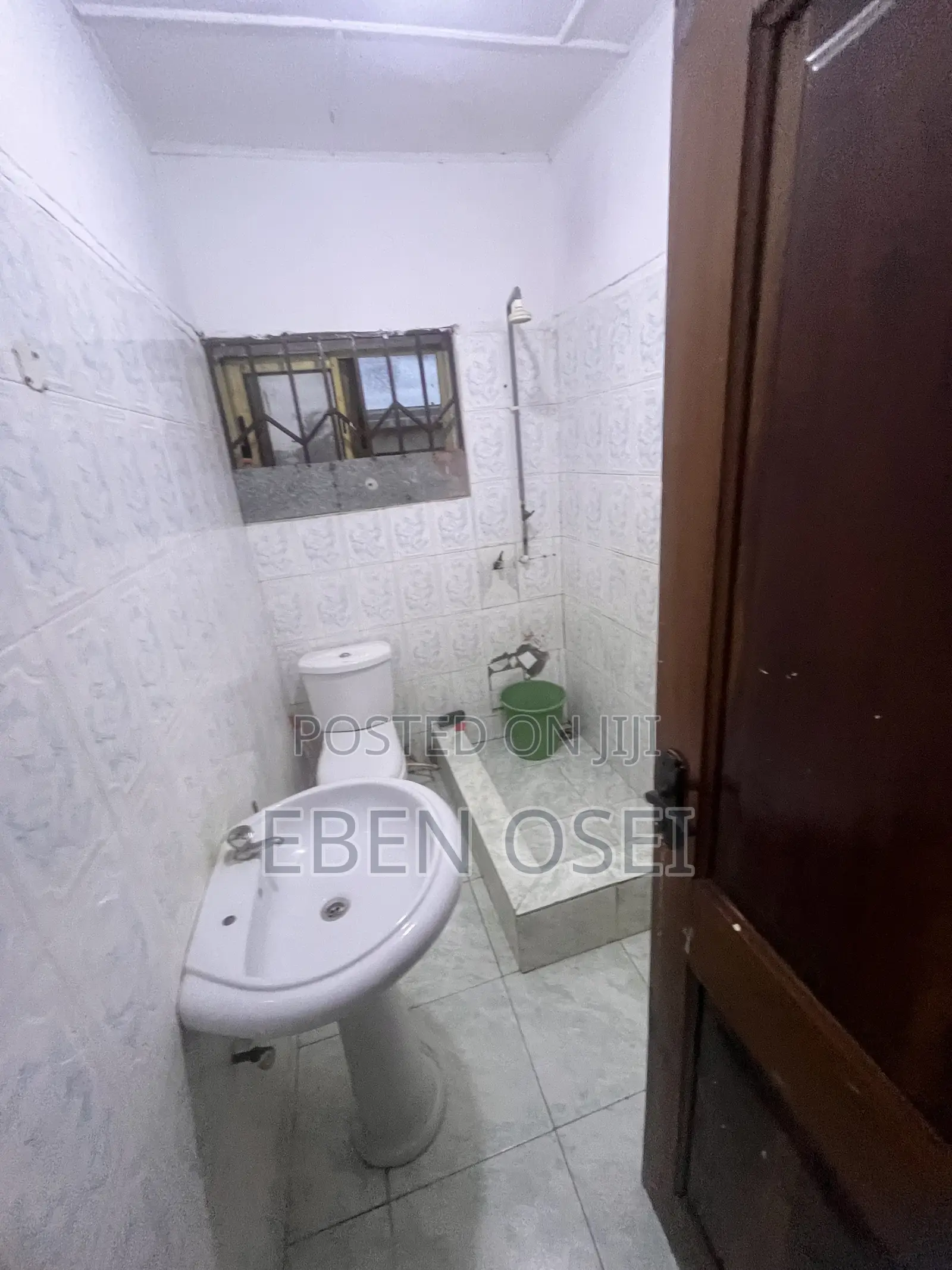 2bdrm Apartment in Dansoman for rent