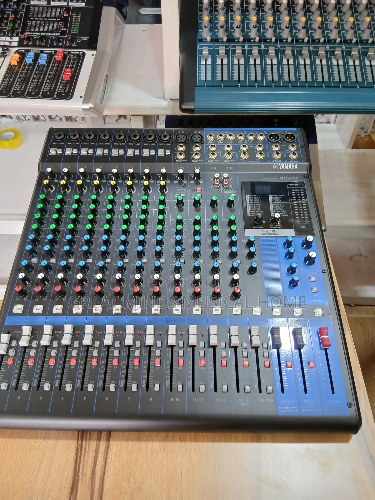 Yamaha MG 16xu Raw Mixer
