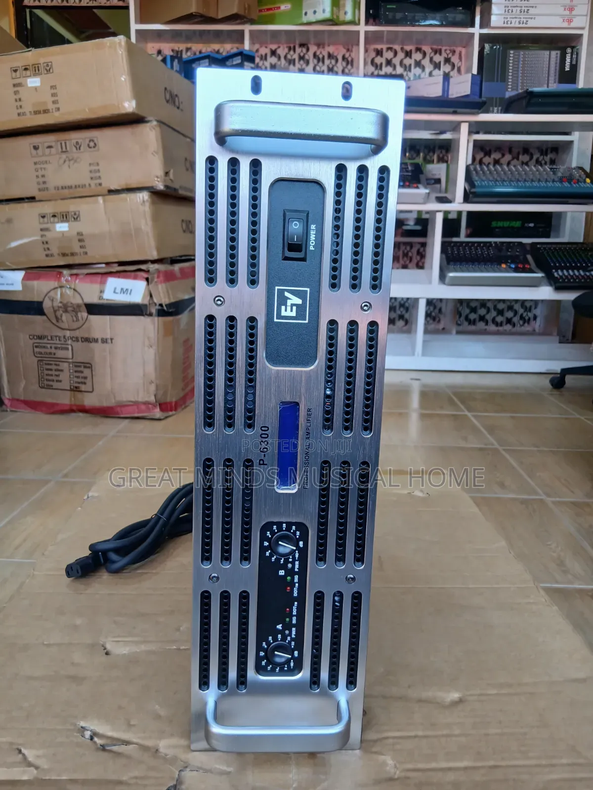 EV P6300 Watts Mid Amplifier
