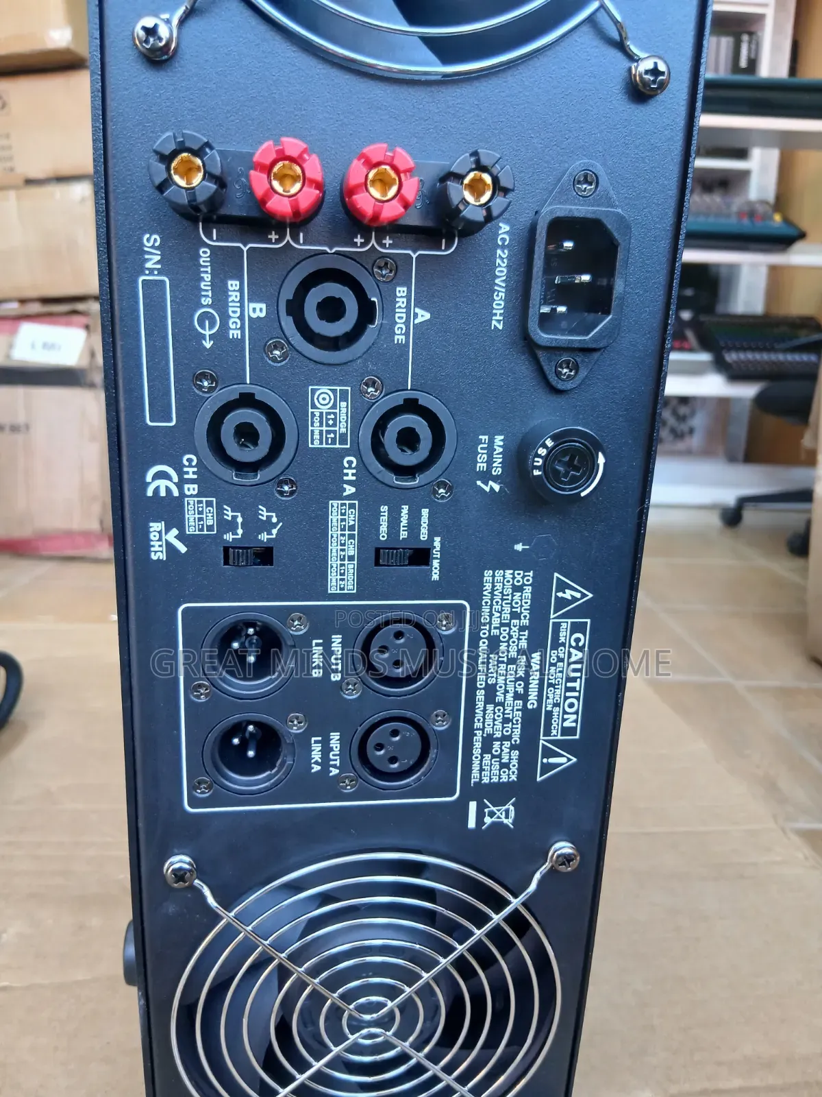EV P6300 Watts Mid Amplifier