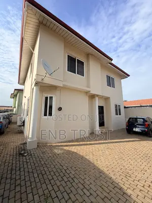 4bdrm Duplex in Achimota, Mile 7 for rent