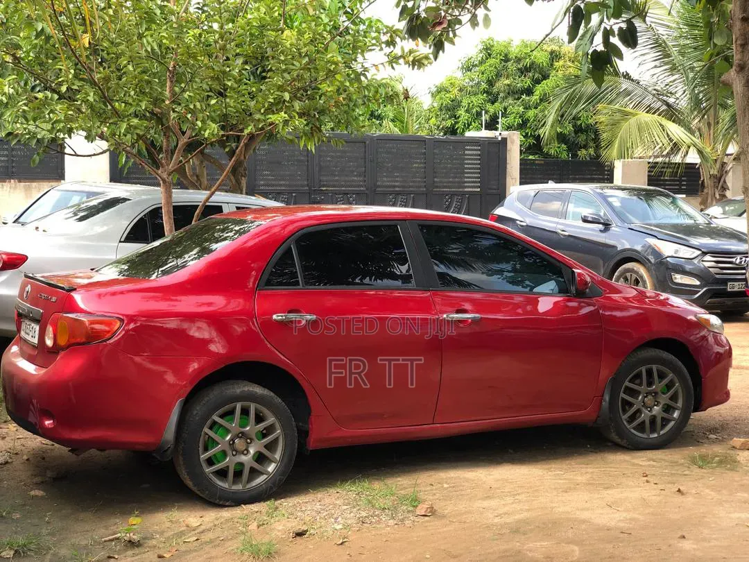 Toyota Yaris 2010 Red