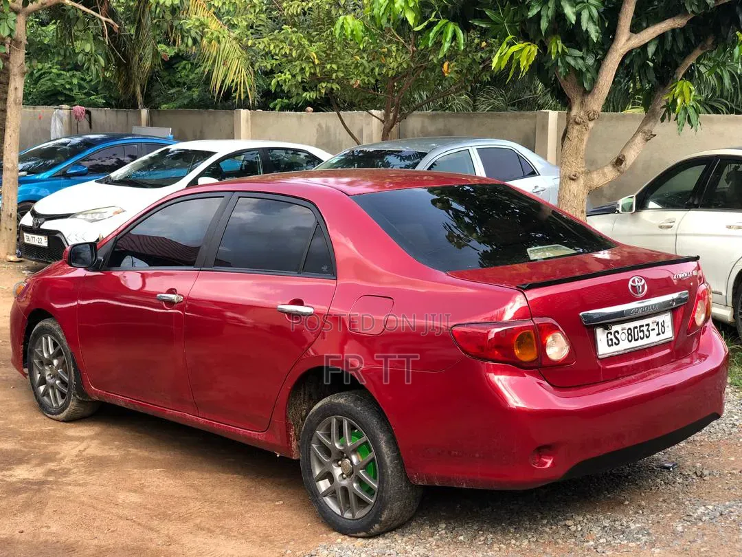 Toyota Yaris 2010 Red