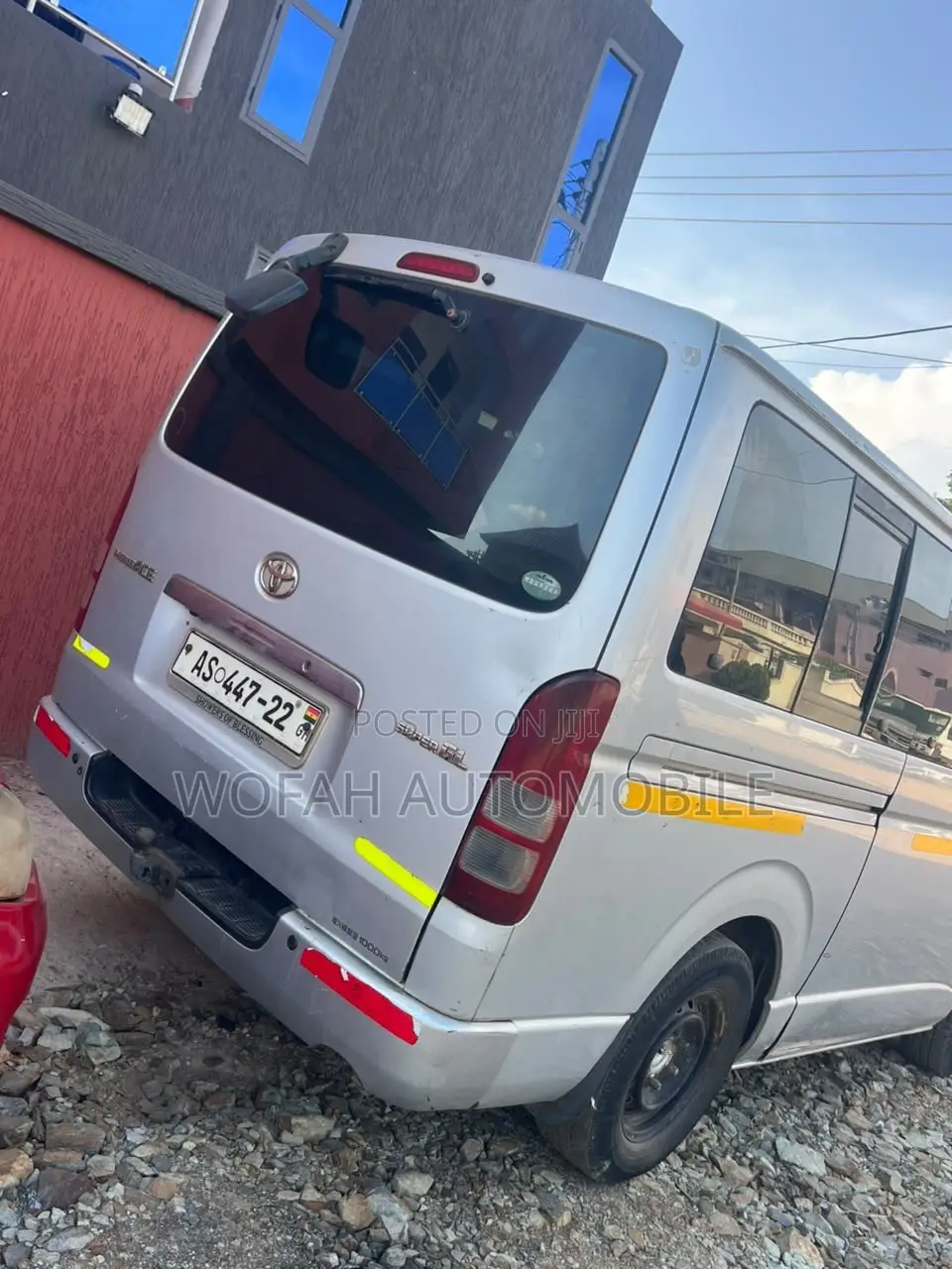 Toyota HiAce 2017 Silver