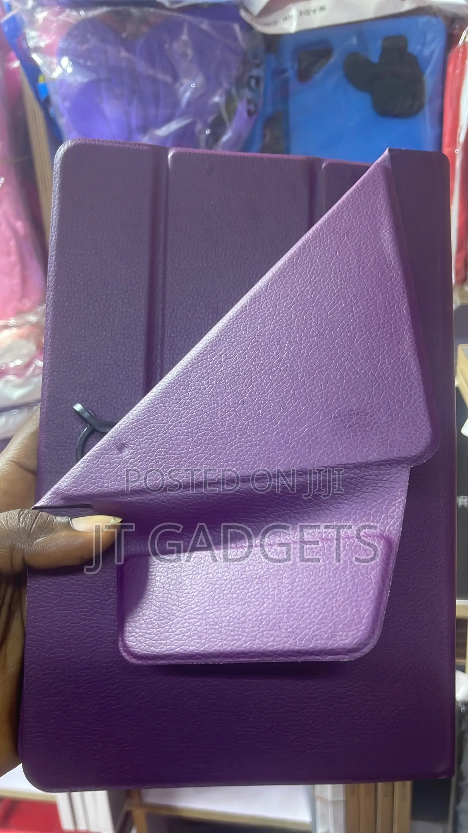 Universal Tablet Cover (10" & 11") – Protect Your Tablet in Style!