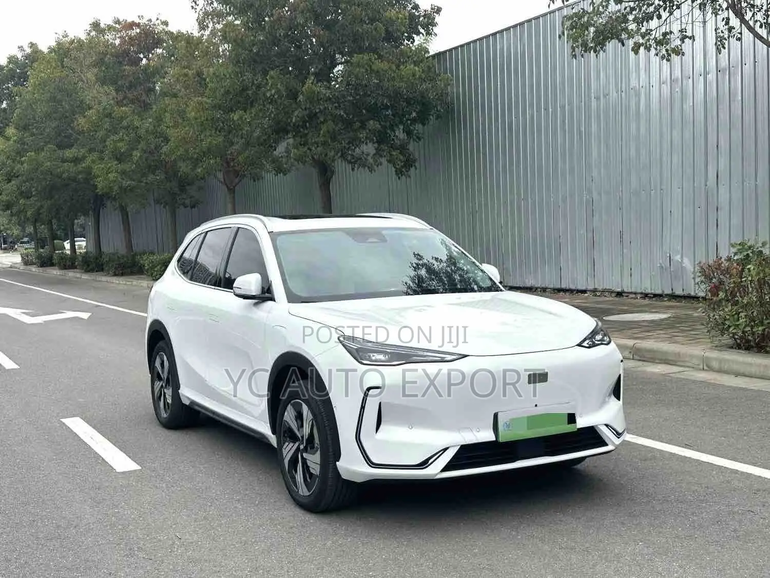 New Geely Galaxy E5 BEV 60 kWh FWD 2025 Beige