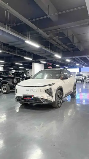 New Geely Galaxy L7 2026 Beige