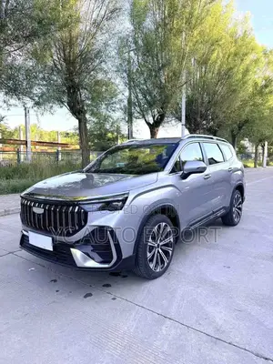 Geely Okavango 2025 Gray