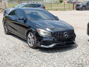 Mercedes-Benz CLA-Class CLA 180 Sedan 2014 Black