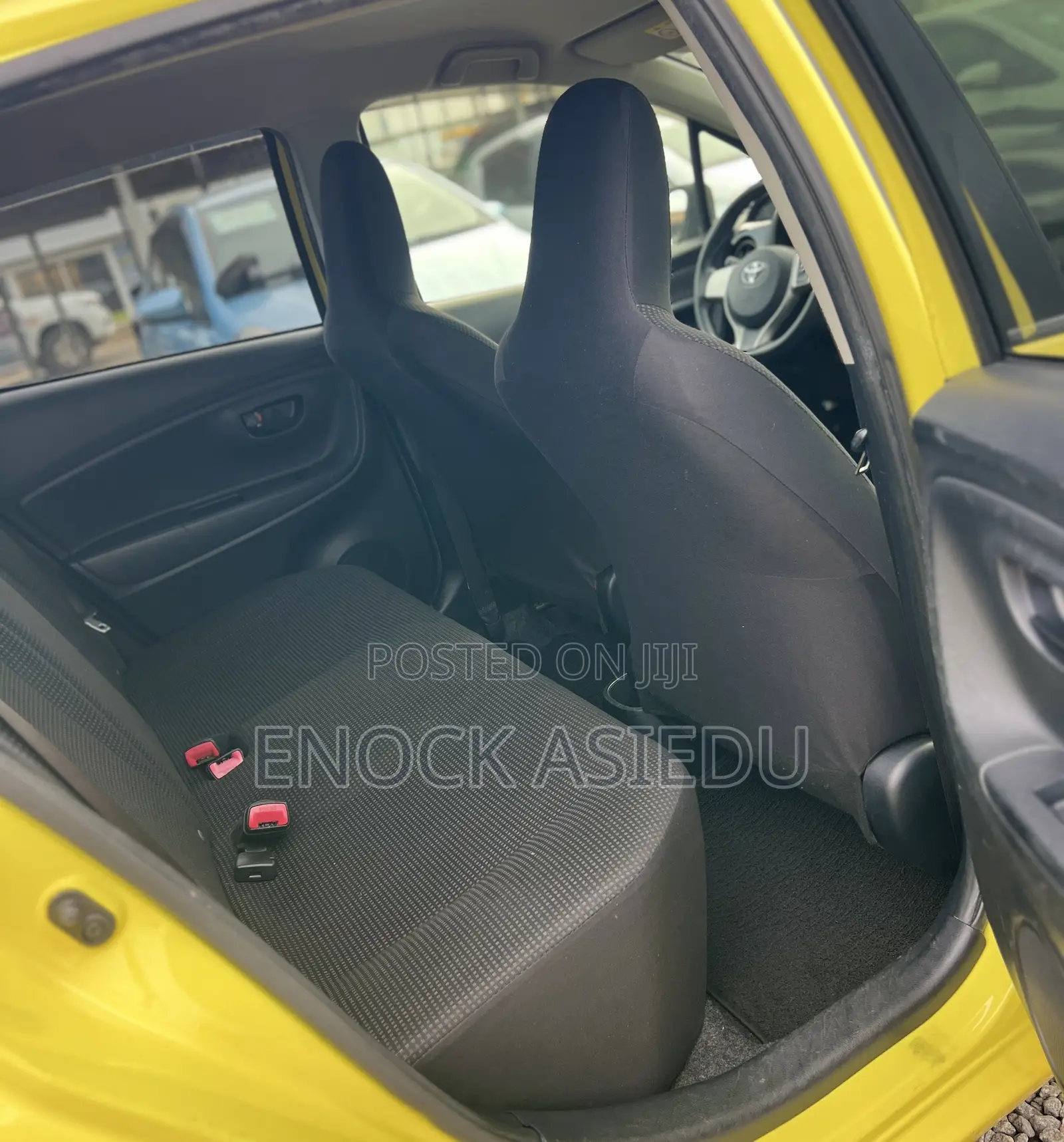 Toyota Vitz 1.3 AWD 3dr 2015 Yellow