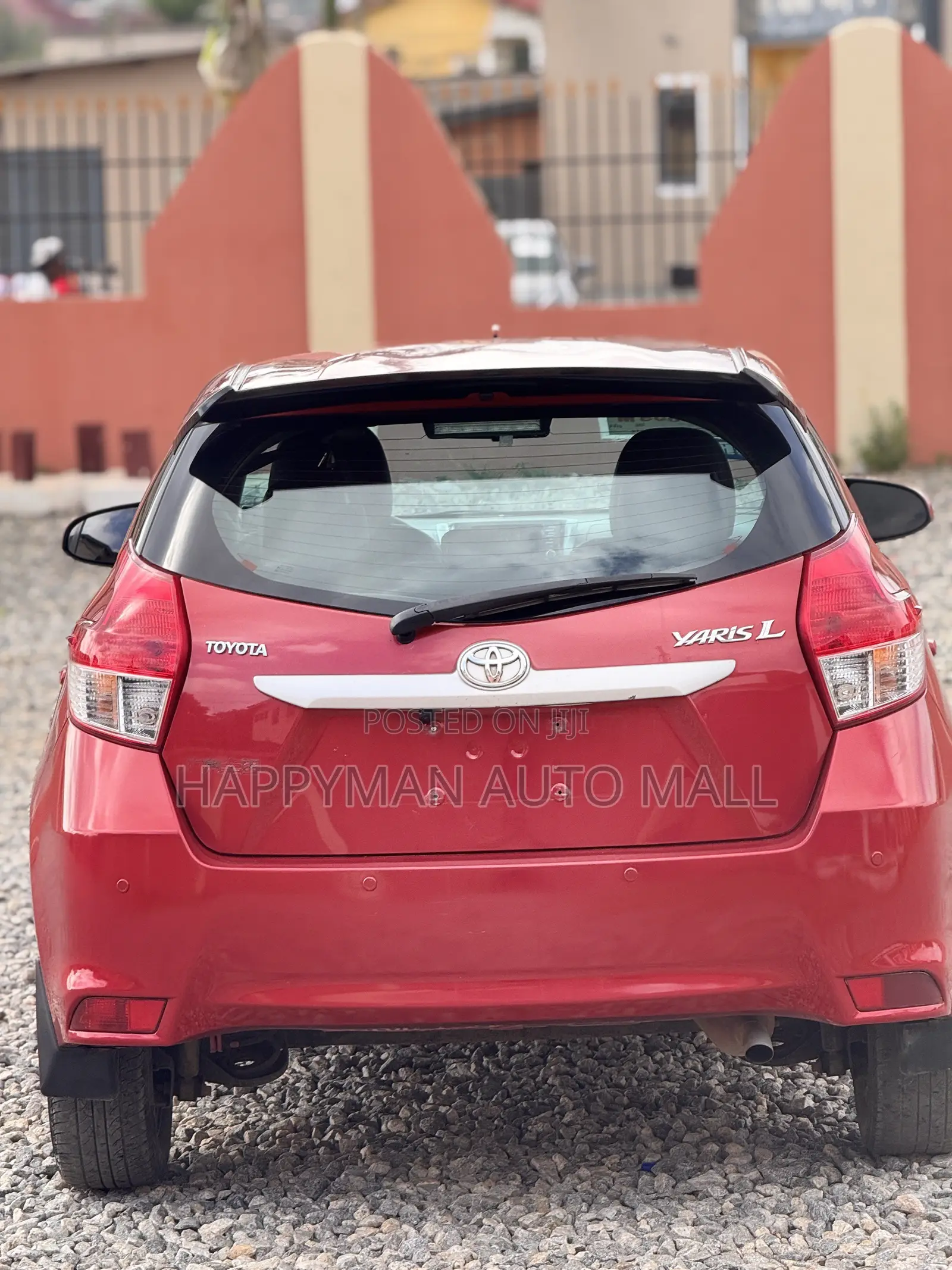 Toyota Yaris L Hatchback 5dr 2016 Red