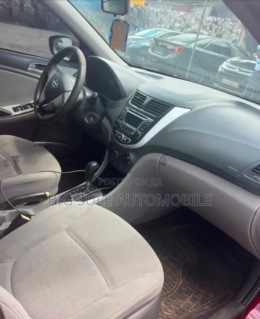 Hyundai Accent GLS 4dr Sedan (1.6L 4cyl 6A) 2014 Red