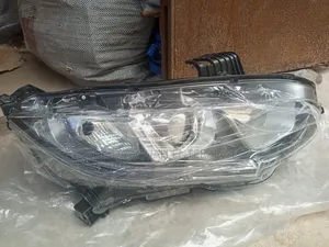 Honda Civic 2016,2017,2018,2019 Headlight