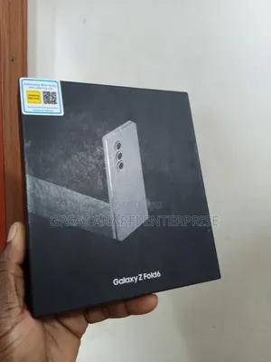 New Samsung Galaxy Z Fold6 256 GB Silver