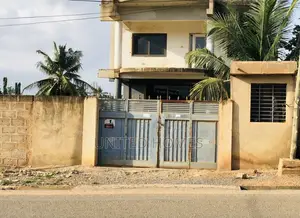 3bdrm House in Ablekuma for sale
