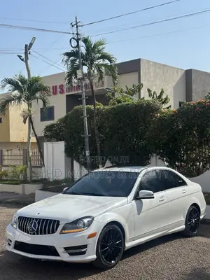 Mercedes-Benz C250 2014 White