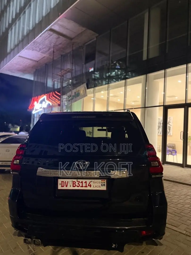 Toyota Land Cruiser Prado 2.7 2019 Black