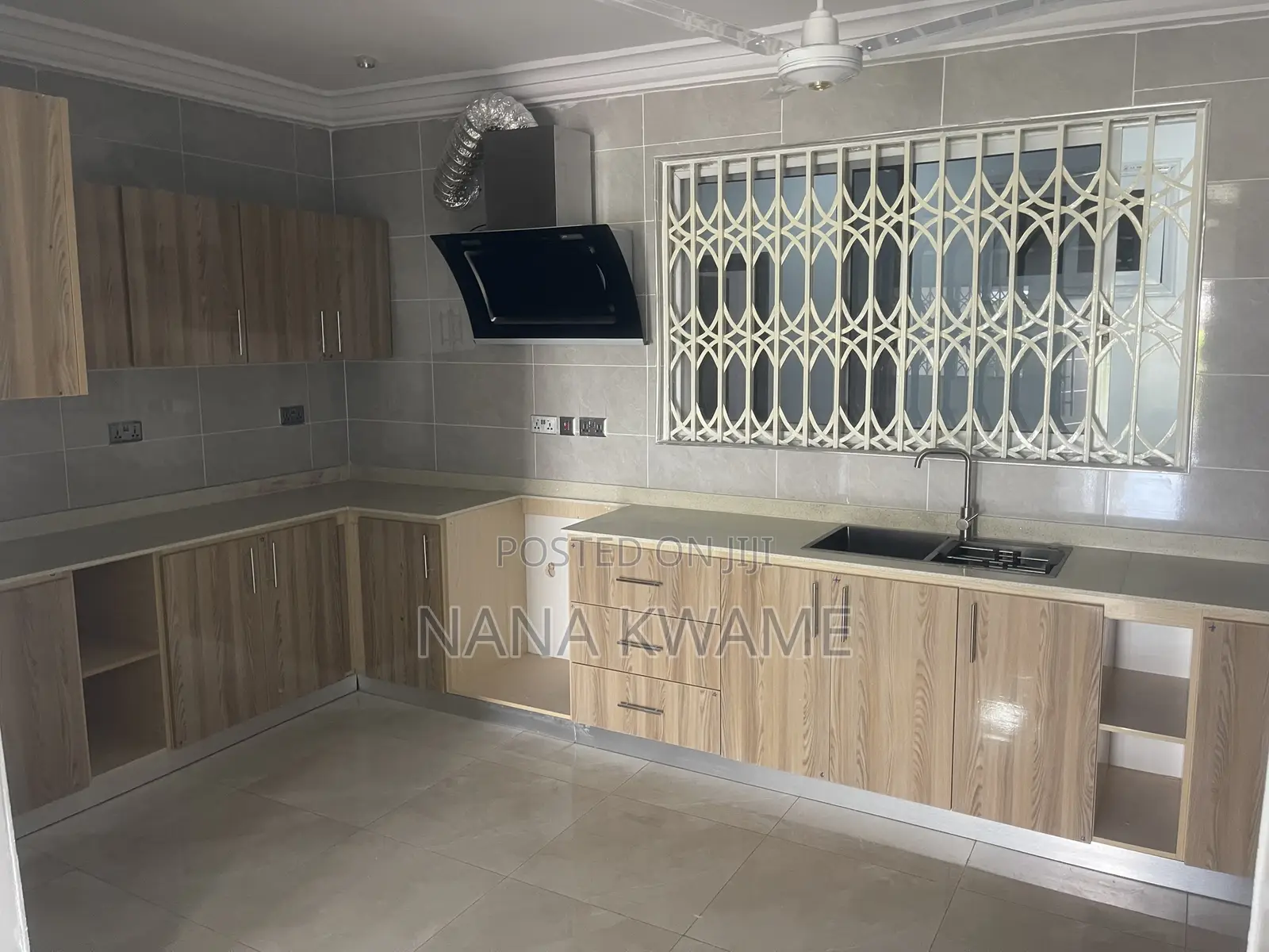 Furnished 4bdrm Apartment in Teach-Emena, Kumasi Metropolitan for rent