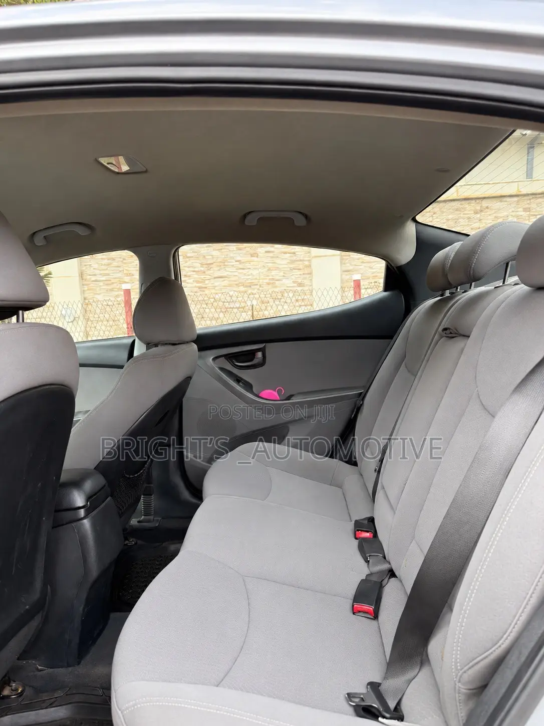 Hyundai Elantra SE Sedan FWD (1.8L 4cyl 6M) 2016 Silver